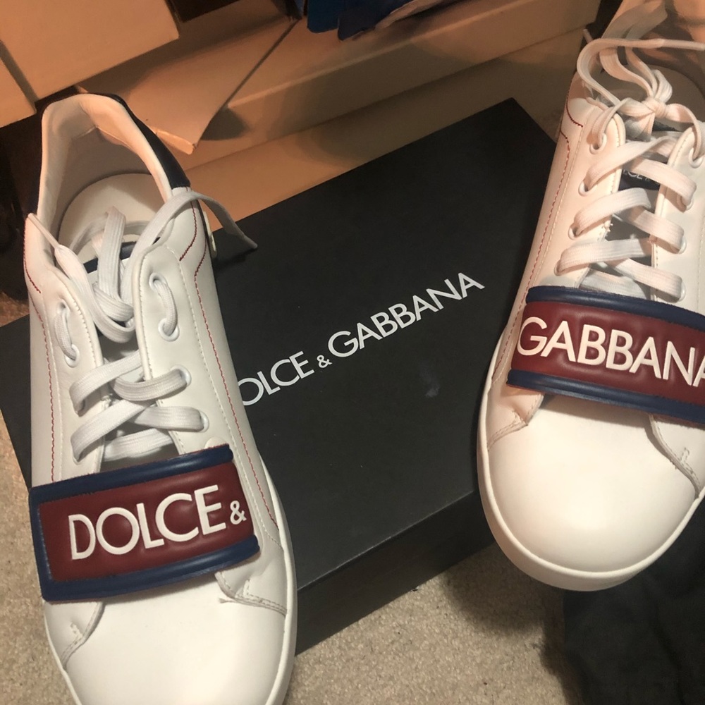 Dolce  Gabbana